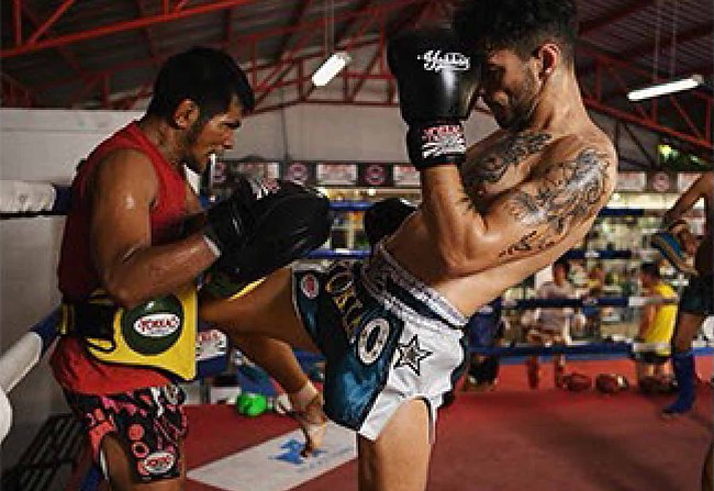 YOKKAO Training Center, Bangkok. Padrunde im ganz normalen Trainingsalltag.